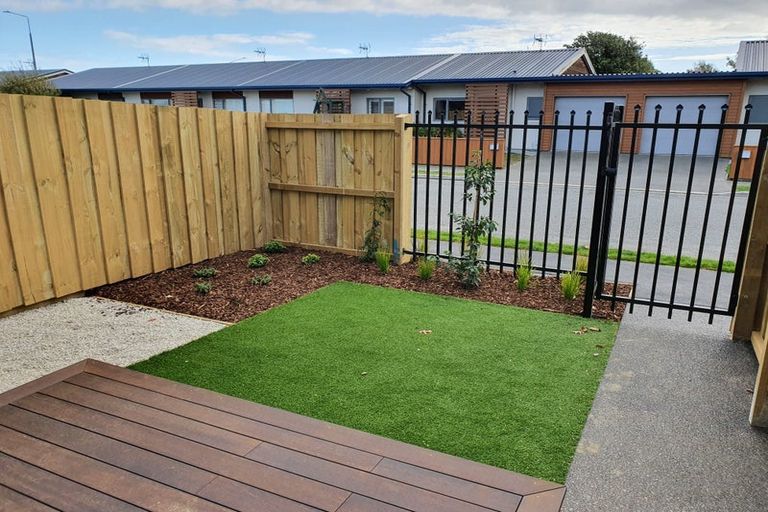 Photo of property in 4/21 Siddal Place, Richmond, Christchurch, 8013