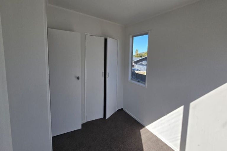 Photo of property in 21 Benton Place, Manurewa, Auckland, 2102