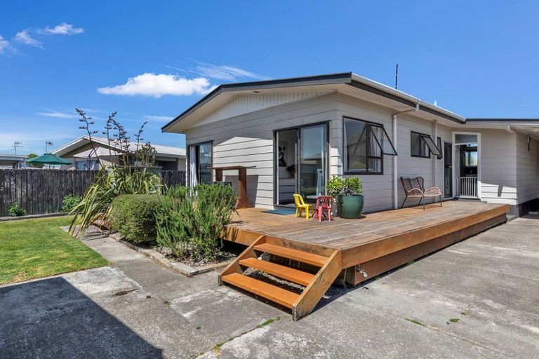 Photo of property in 80 Main Street, Edgecumbe, 3120