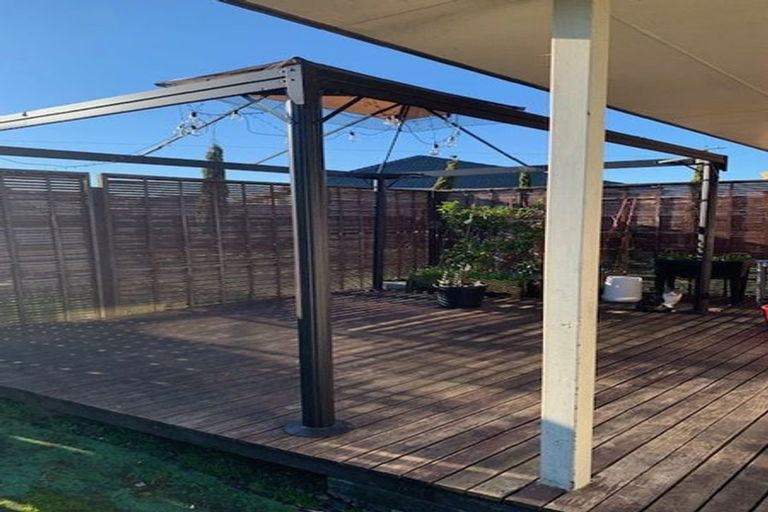 Photo of property in 14 Chayward Place, Mangere, Auckland, 2022