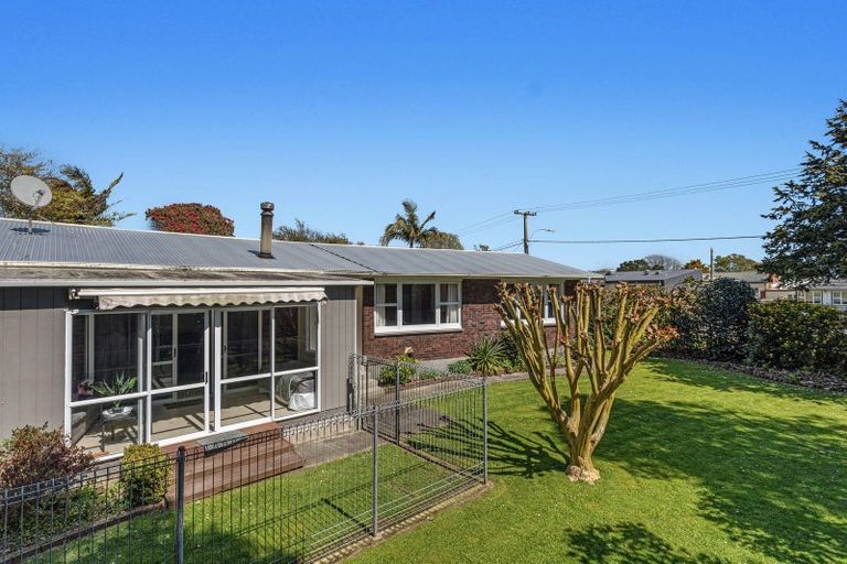 Photo of property in 81 College Road, Edgecumbe, 3120