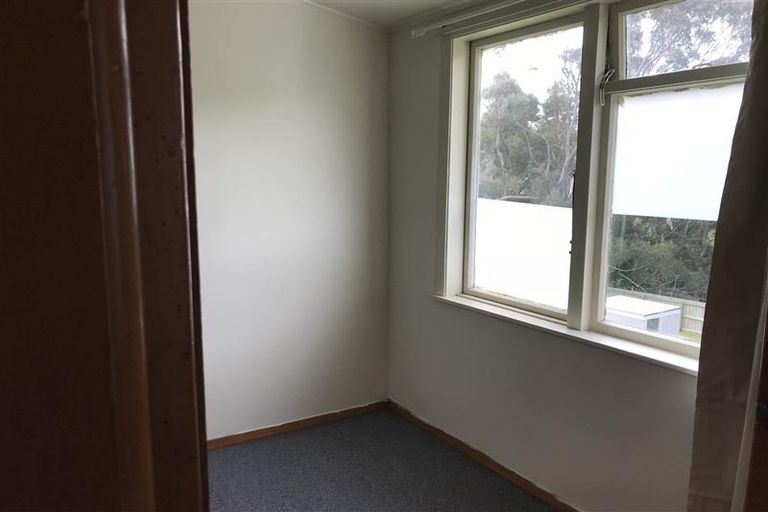 Photo of property in 27-33 Cheshire Street, Cannons Creek, Porirua, 5024
