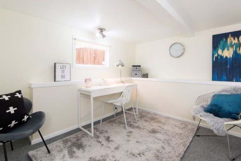 Photo of property in 7 Bungalow Avenue, Point Chevalier, Auckland, 1022