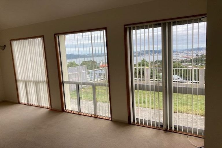 Photo of property in 12a Imran Terrace, Khandallah, Wellington, 6035