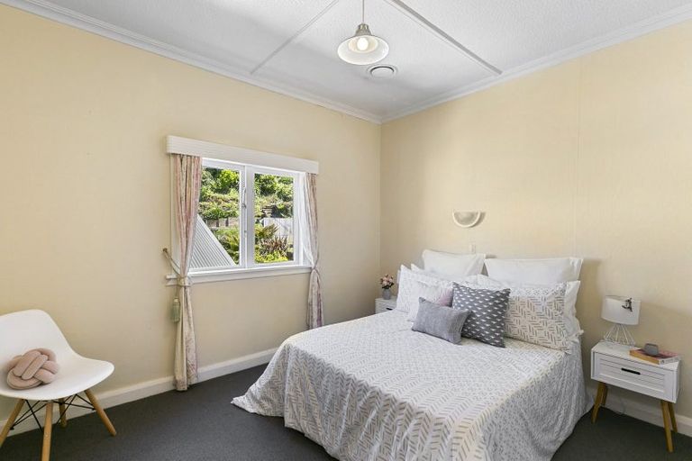Photo of property in 55 Hatton Street, Karori, Wellington, 6012