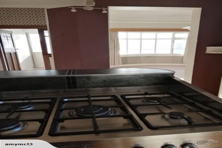 Photo of property in 14 Lindum Terrace, Roseneath, Wellington, 6011