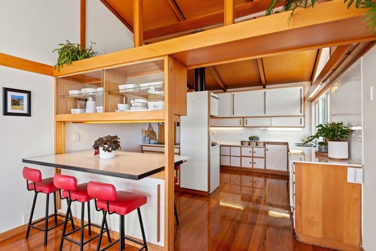 Photo of property in 51a Dyers Pass Road, Cashmere, Christchurch, 8022