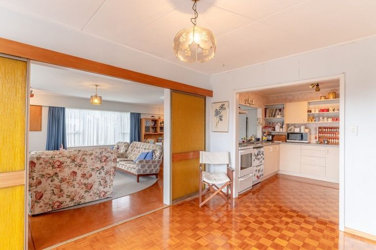 Photo of property in 44 Francis Road, Paraparaumu Beach, Paraparaumu, 5032