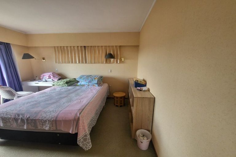 Photo of property in 5 Elizabeth Place, Mairangi Bay, Auckland, 0630