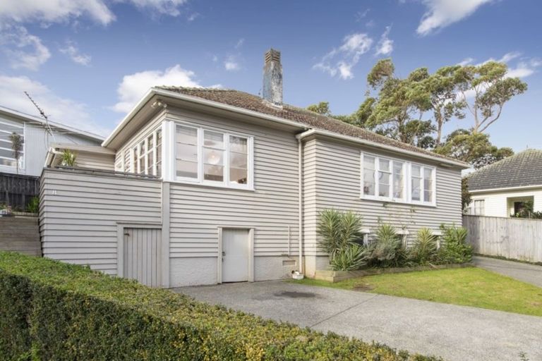 Photo of property in 8 Barrister Avenue, Mount Roskill, Auckland, 1042