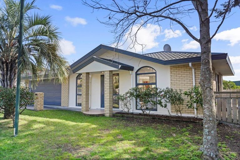 Photo of property in 21 Elan Place, Stanmore Bay, Whangaparaoa, 0932
