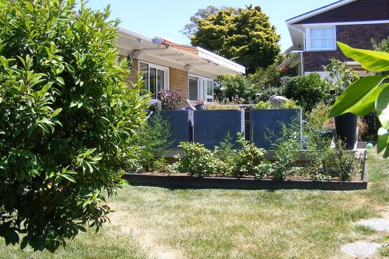 Photo of property in 2/1 Willow Way, Sunnyhills, Auckland, 2010