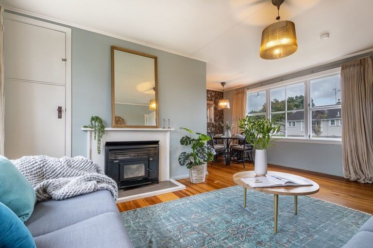 Photo of property in 10 Elizabeth Street, Cambridge, 3434