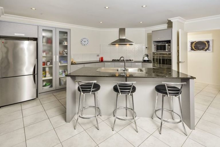 Photo of property in 50 Gold Street, Albany Heights, Auckland, 0632