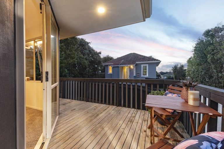 Photo of property in 140b Titirangi Road, New Lynn, Auckland, 0600