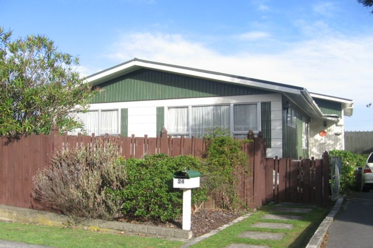 Photo of property in 24 Tweed Road, Papakowhai, Porirua, 5024