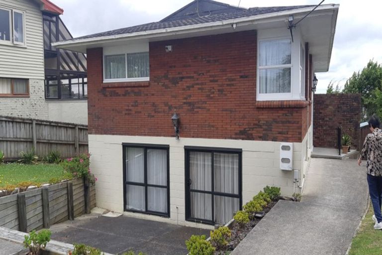 Photo of property in 259 East Coast Road, Mairangi Bay, Auckland, 0630