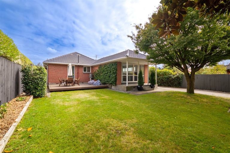 Photo of property in 50 Fovant Street, Russley, Christchurch, 8042