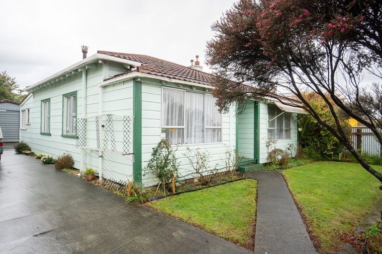Photo of property in 75 Bryant Street, Takaro, Palmerston North, 4412