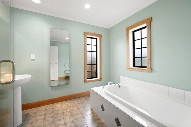 Photo of property in 110 Rototuna Road, Rototuna, Hamilton, 3210