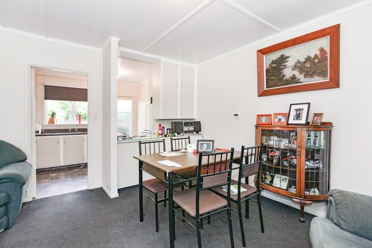 Photo of property in 2/201 Kenilworth Road, Mayfair, Hastings, 4122