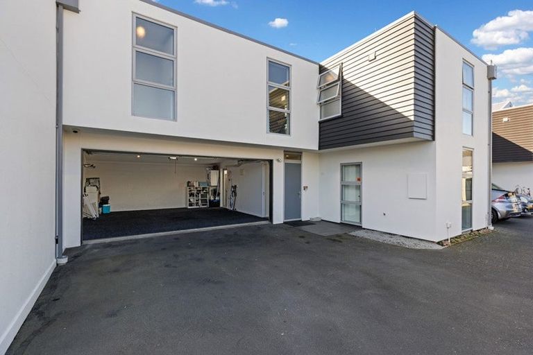 Photo of property in 60a Brockworth Place, Riccarton, Christchurch, 8011