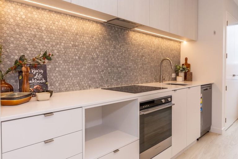 Photo of property in 2/251 Madras Street, Christchurch Central, Christchurch, 8011