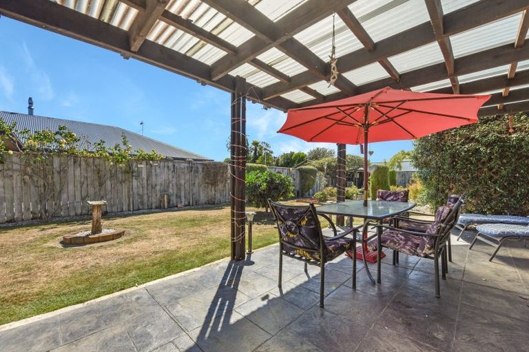 Photo of property in 22 Hollybush Drive, Brightwater, 7022