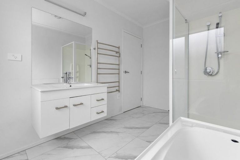 Photo of property in 1 Mccorquindale Drive, Flagstaff, Hamilton, 3210