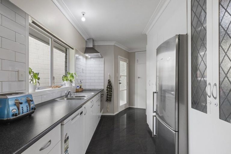 Photo of property in 3 Cardiff Street, Pukekohe, 2120