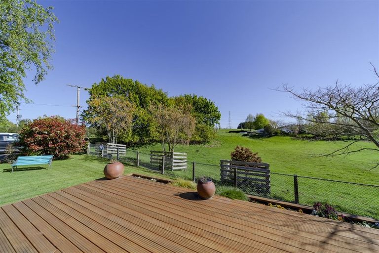 Photo of property in 744 Taihape Road, Pukehamoamoa, Hastings, 4179