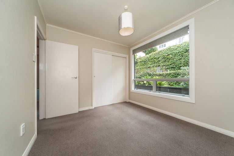 Photo of property in 20 Beere Haven Road, Seatoun, Wellington, 6022