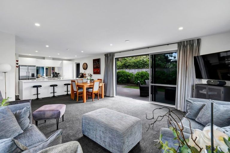 Photo of property in 15 Keene Drive, Bell Block, New Plymouth, 4312