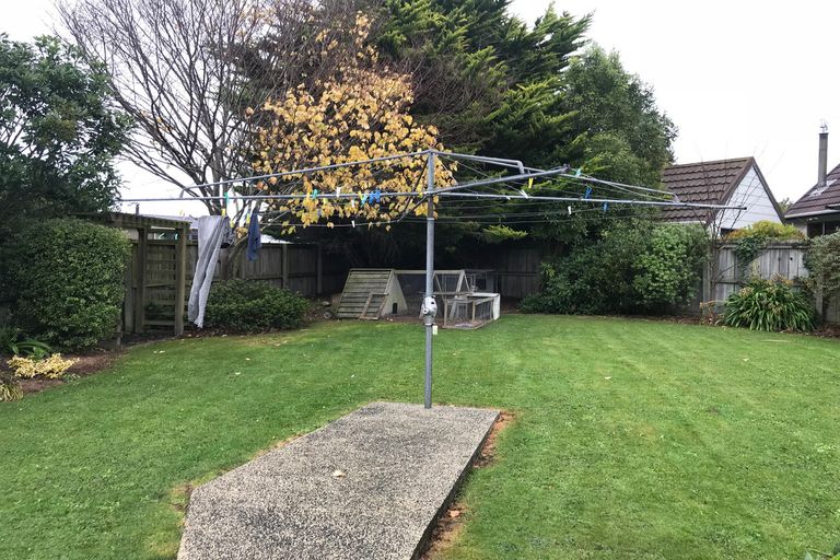 Photo of property in 8 Alfred Place, Fairfield, Dunedin, 9018