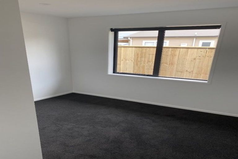 Photo of property in 188b Seaview Road, Westown, New Plymouth, 4310