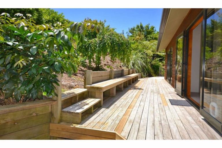 Photo of property in 71 Rangitane Loop Road, Kerikeri, 0294