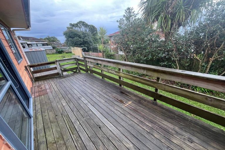 Photo of property in 143 Ridge Road, Howick, Auckland, 2014