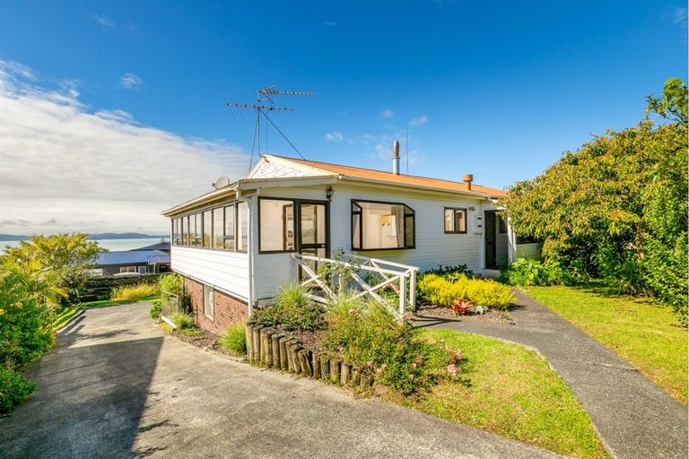 Photo of property in 19 Tara Place, Snells Beach, 0920