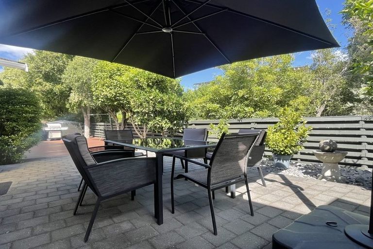 Photo of property in 23 Kent Terrace, Taradale, Napier, 4112