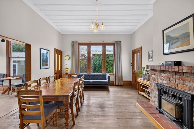 Photo of property in 302 Lyndon Road West, Hastings, 4122