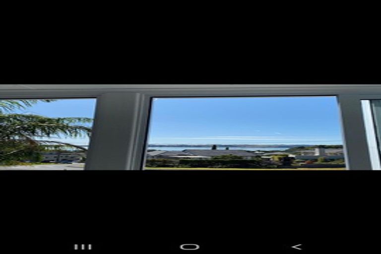 Photo of property in 74 Churchill Road, Cockle Bay, Auckland, 2014