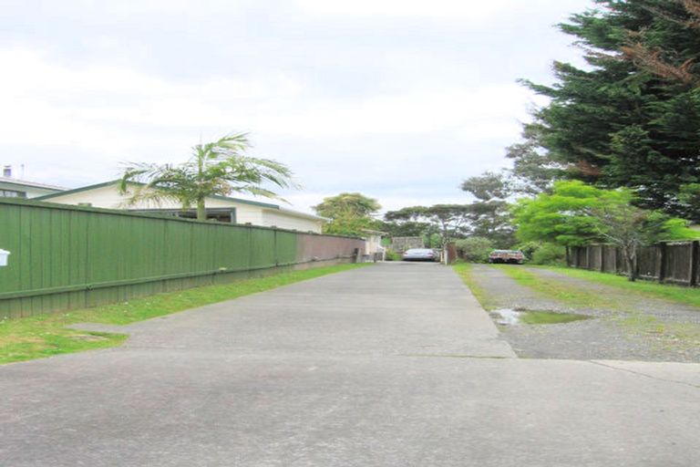 Photo of property in 6 Benita Place, Sunnyvale, Auckland, 0612