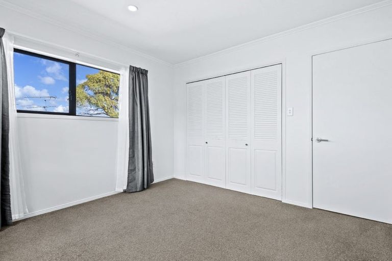 Photo of property in 2/39 Stanley Avenue, Milford, Auckland, 0620