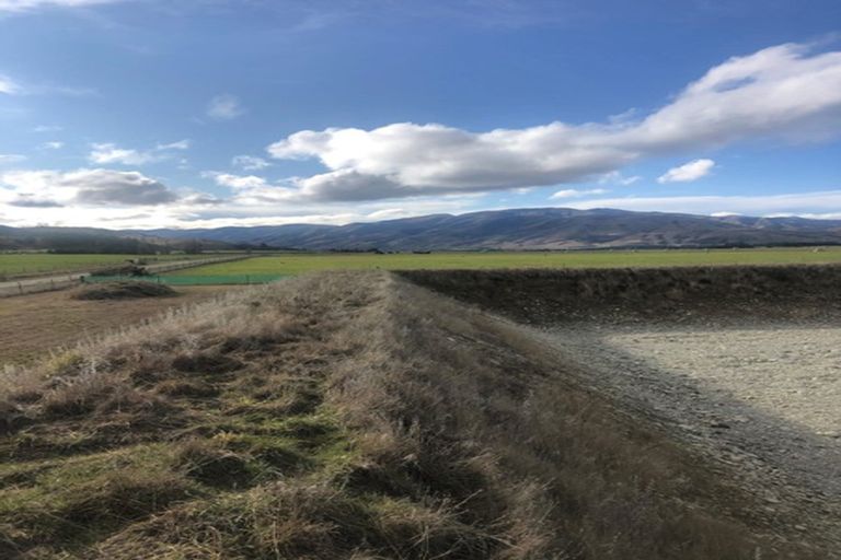 Photo of property in 100 Gladsmuir Road, Queensberry, Cromwell, 9383