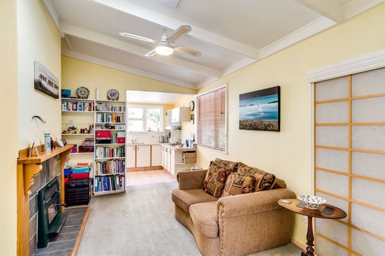 Photo of property in 21 Hornsey Road, Bluff Hill, Napier, 4110