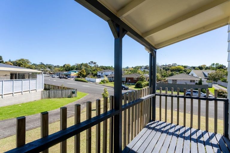 Photo of property in 71 Moore Street, Hillcrest, Auckland, 0627