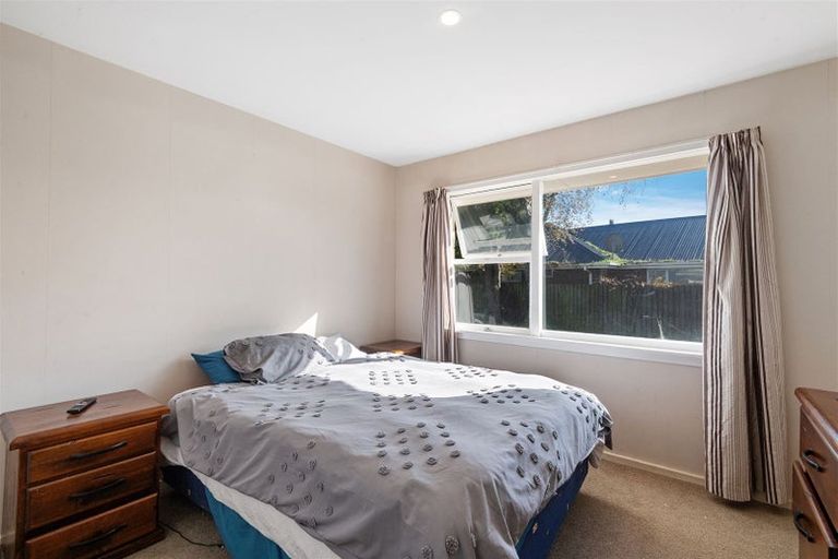 Photo of property in 6b Chartwell Street, Burwood, Christchurch, 8083