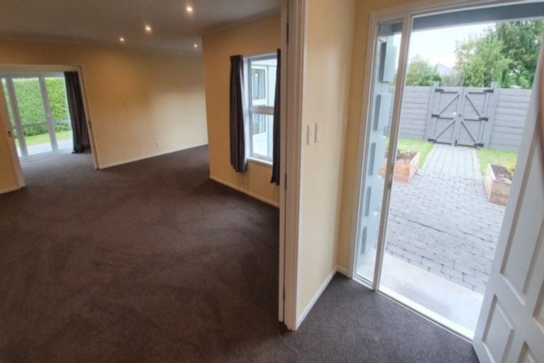 Photo of property in 37 Lancewood Drive, Halswell, Christchurch, 8025