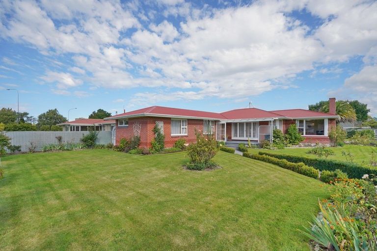 Photo of property in 35 Johns Road, Rangiora, 7400