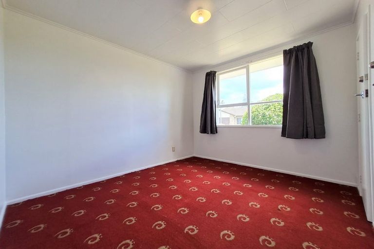 Photo of property in 9 Von Sturmer Street, Mangere East, Auckland, 2024